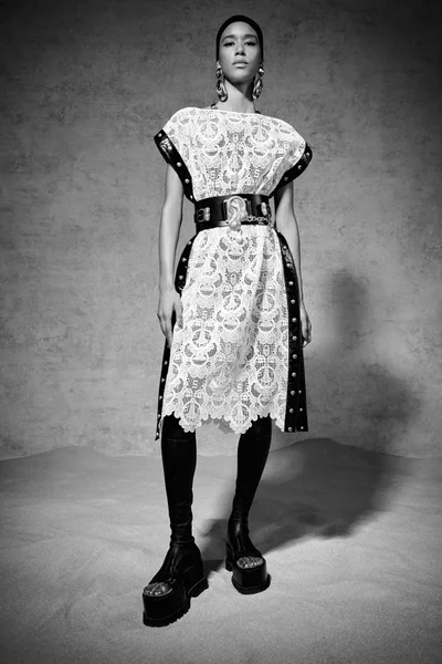 Look 37